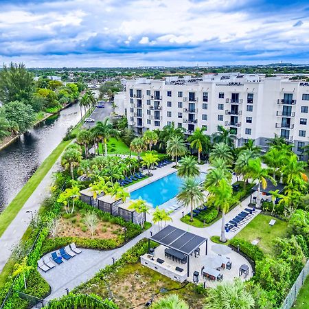 Amazing 2 Bedroom Unit In Doral Miami With Free Parking Hialeah Gardens Exterior foto