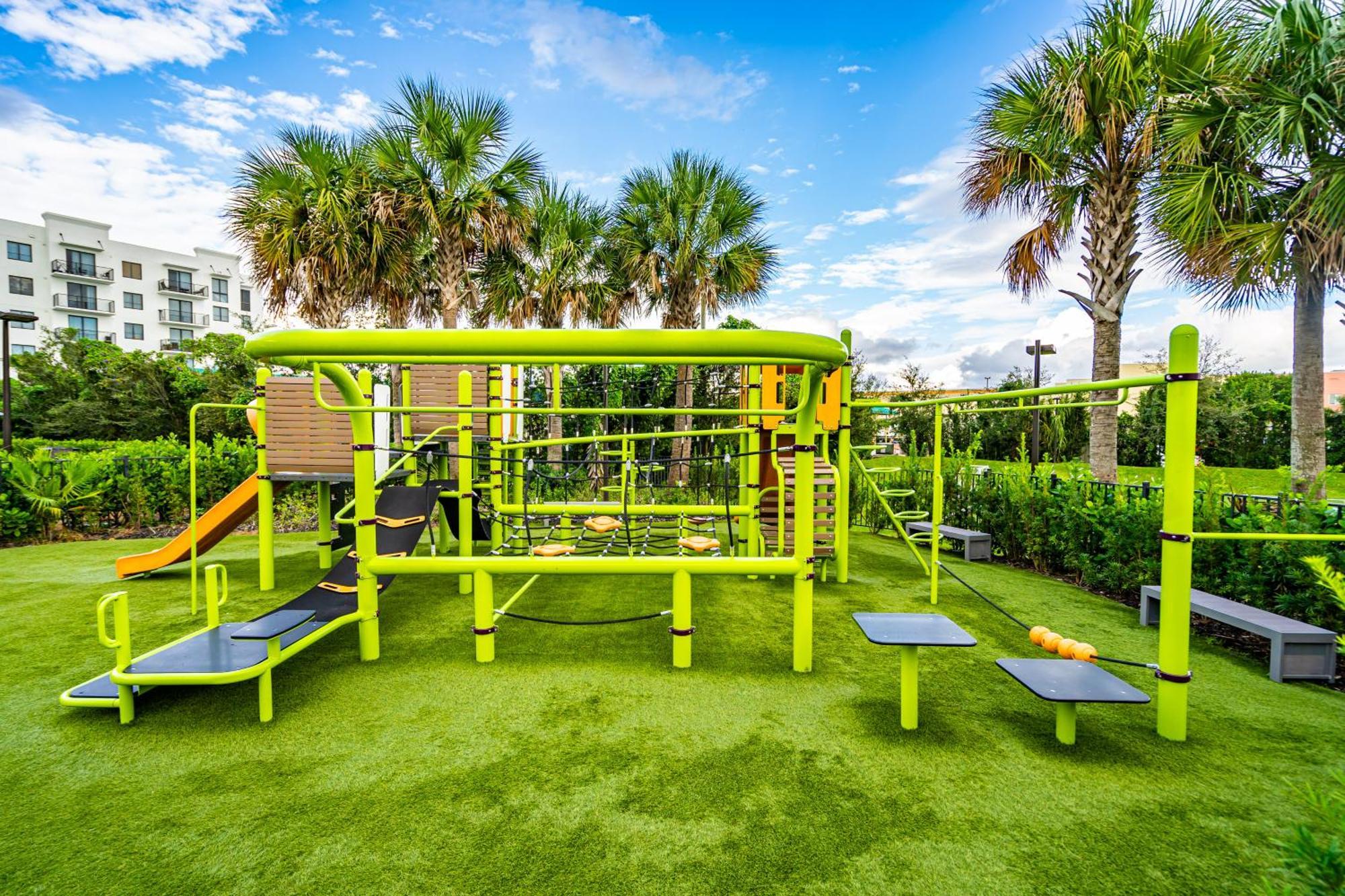 Amazing 2 Bedroom Unit In Doral Miami With Free Parking Hialeah Gardens Exterior foto